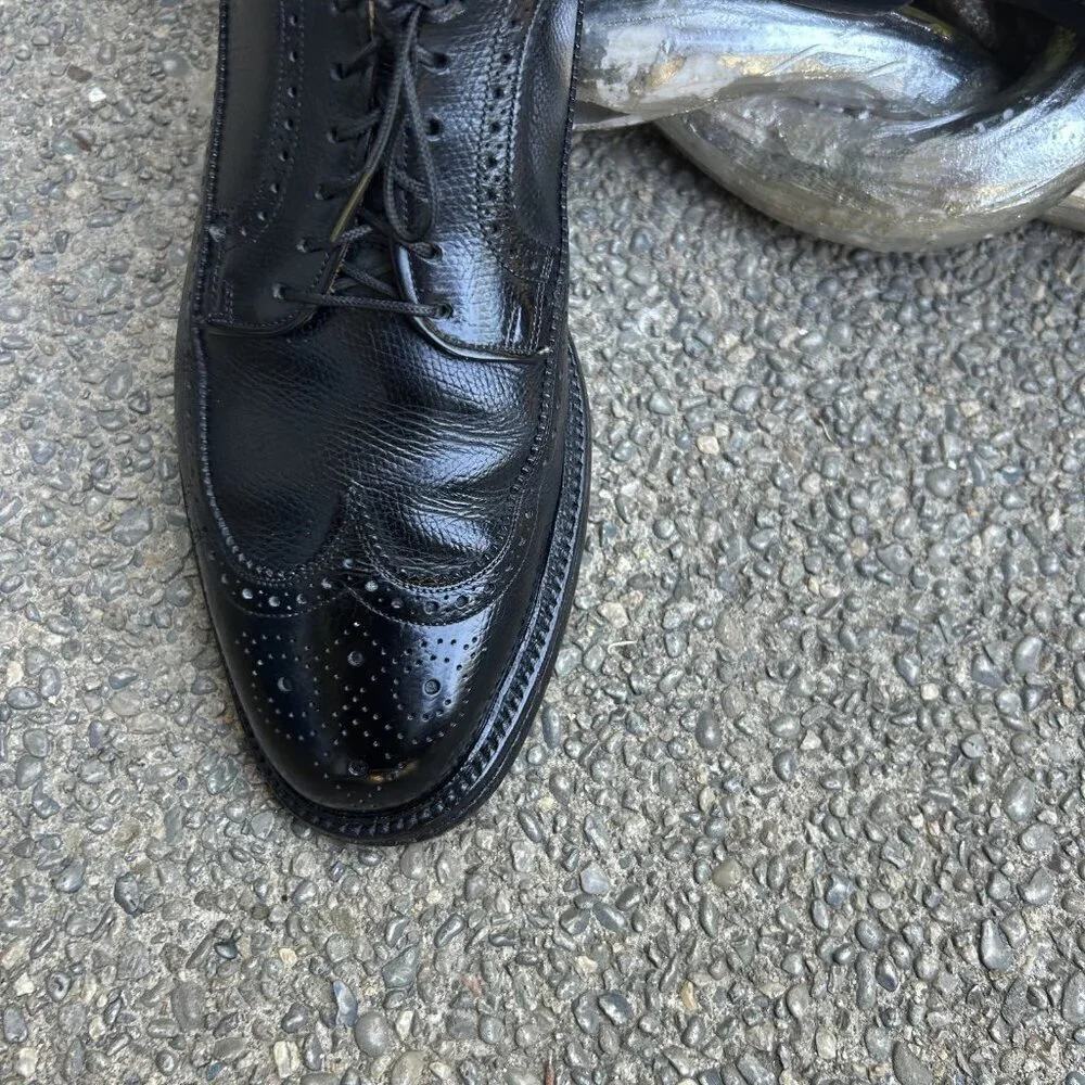 Towncraft Vintage Men's Black Wingtip Lace Up Oxfords Size 10.5 C
